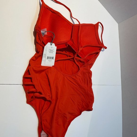 NWT everyday Sunday Side String One-Piece Swimsuit - Picture 4 of 4